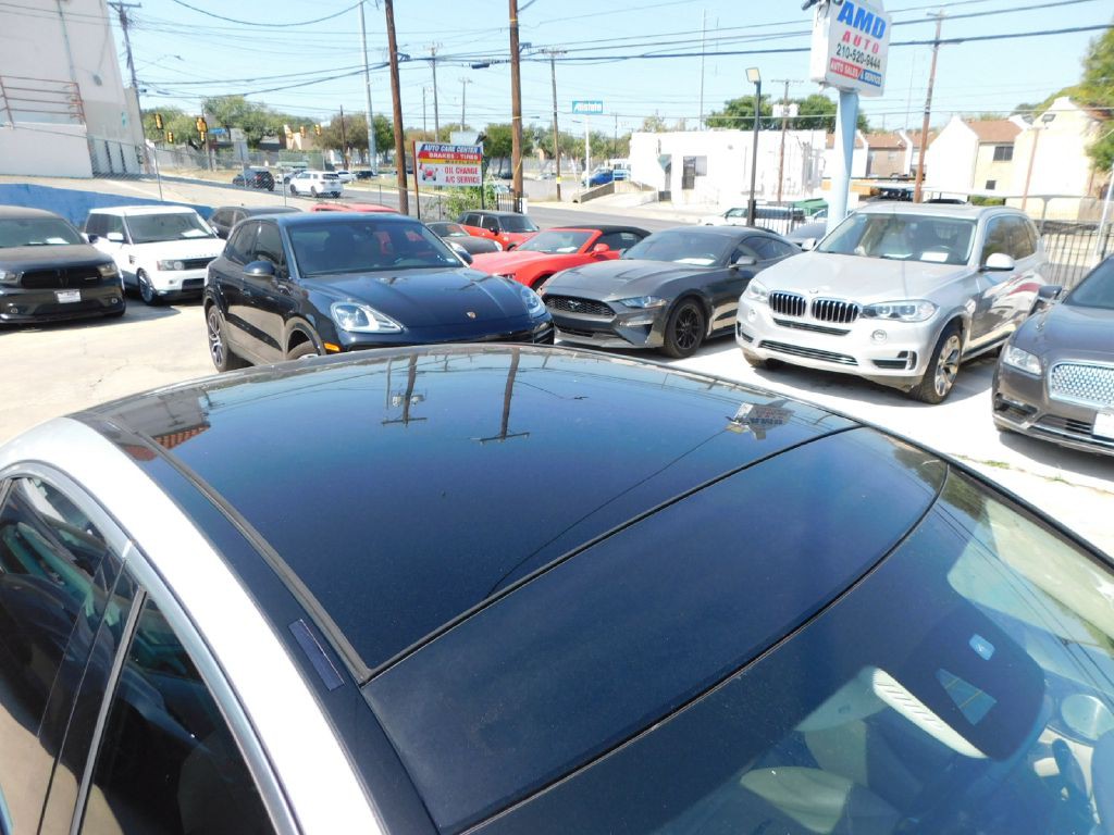 2015 Mercedes-Benz C-Class Image 9