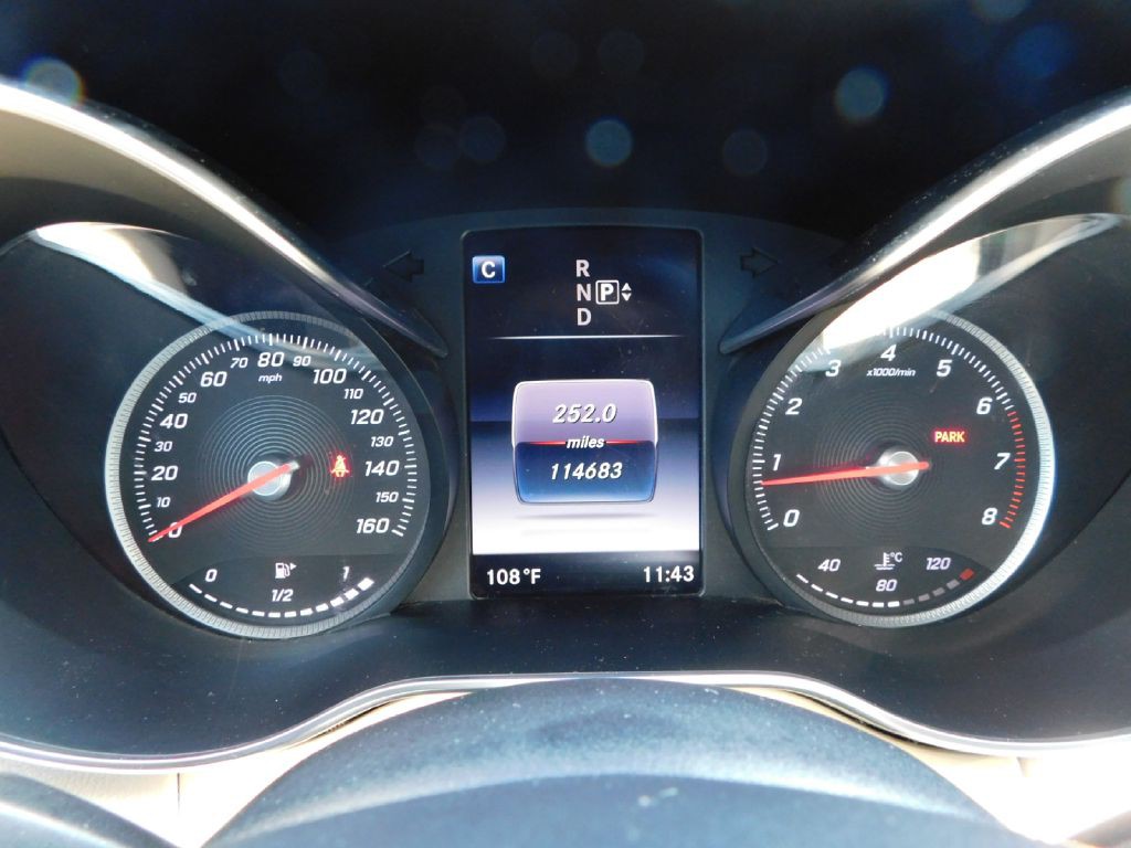 2015 Mercedes-Benz C-Class Image 21