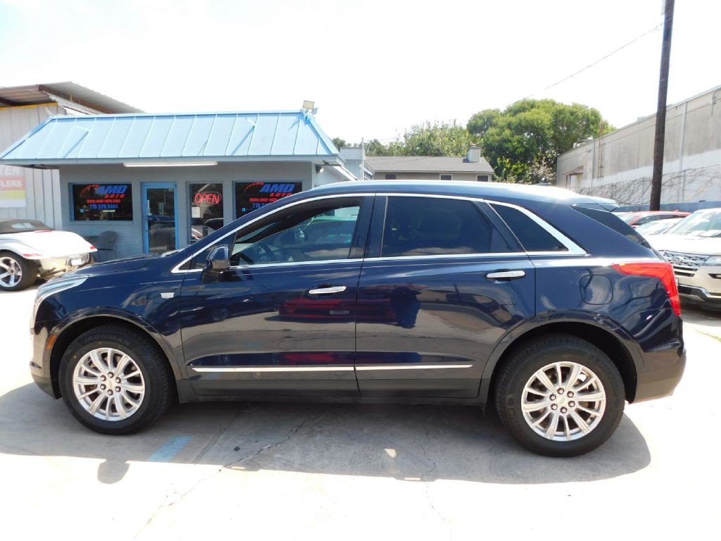 2017 Cadillac XT5 Image 4