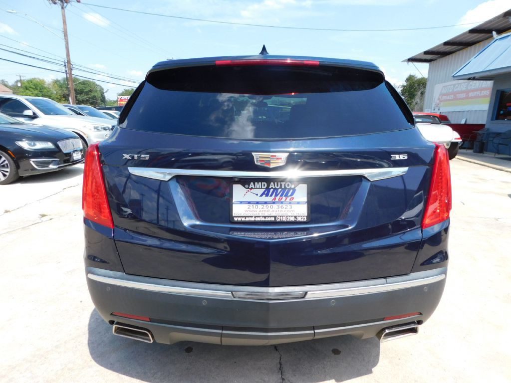 2017 Cadillac XT5 Image 6