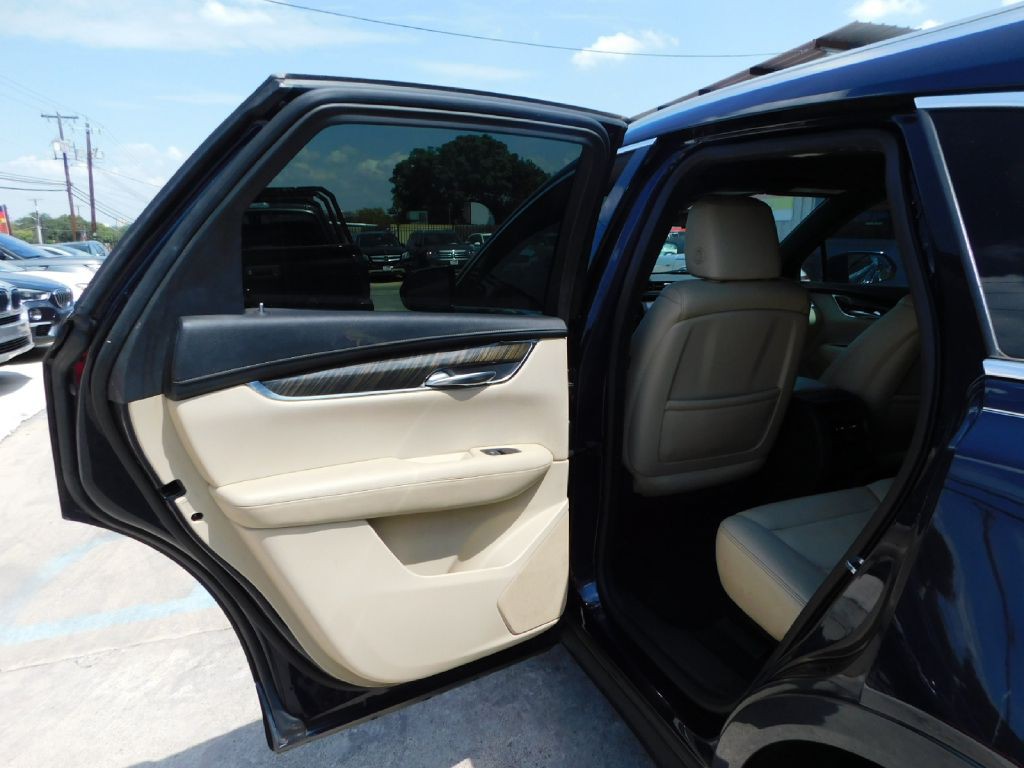 2017 Cadillac XT5 Image 21