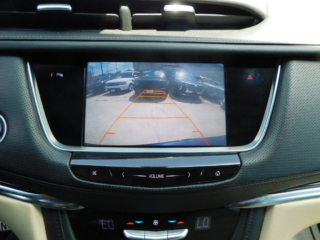 2017 Cadillac XT5 Image 32