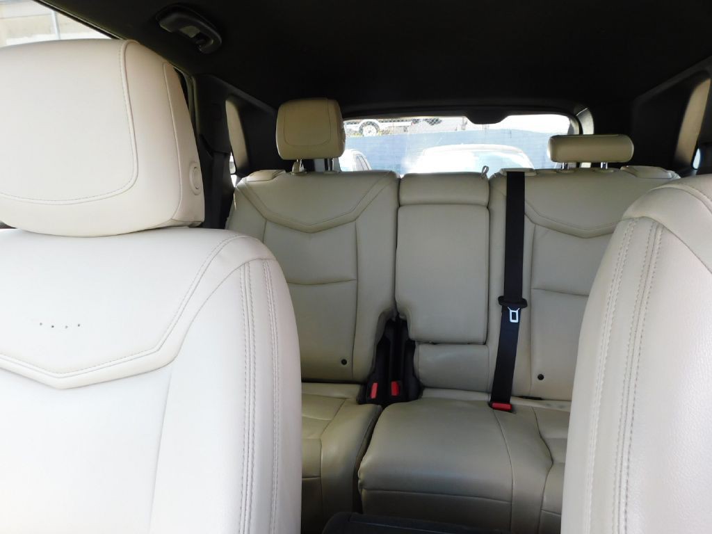 2017 Cadillac XT5 Image 38