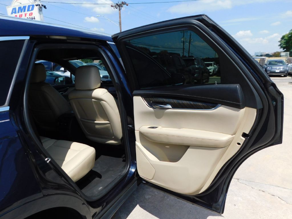 2017 Cadillac XT5 Image 43