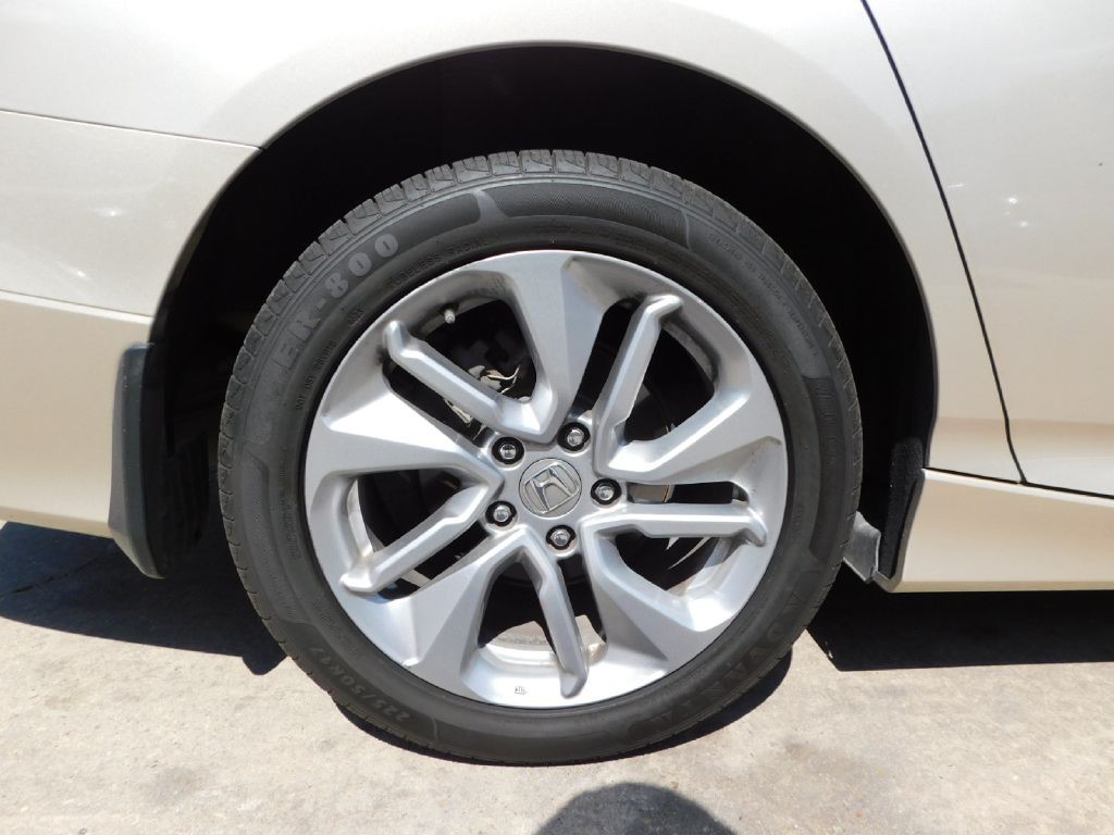 2018 Honda Accord Image 7