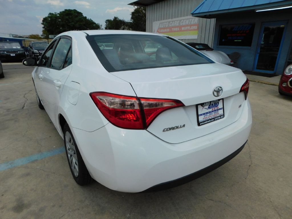 2018 Toyota Corolla Image 5