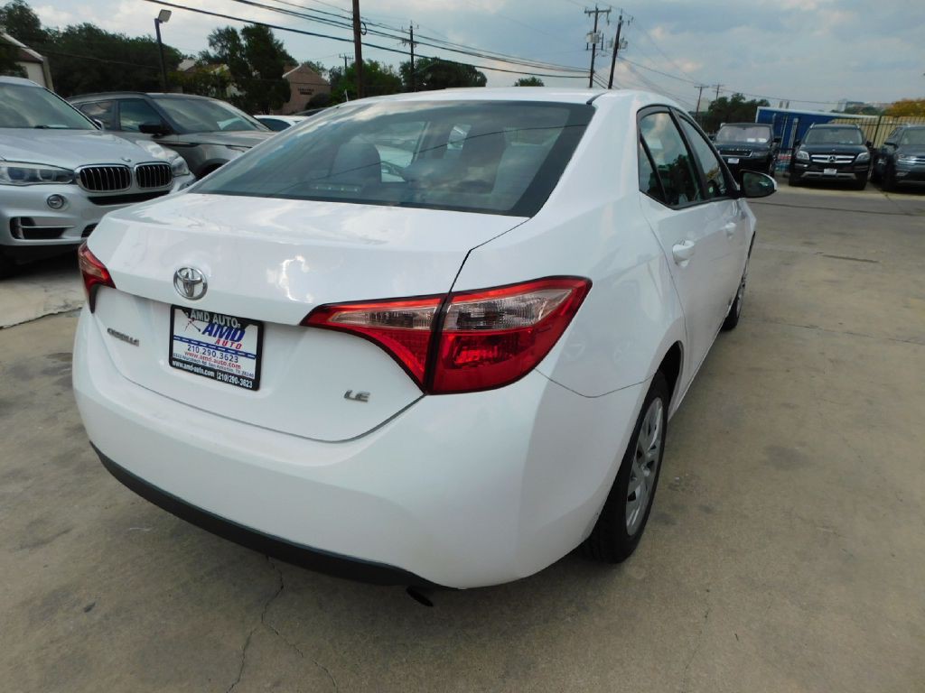 2018 Toyota Corolla Image 7