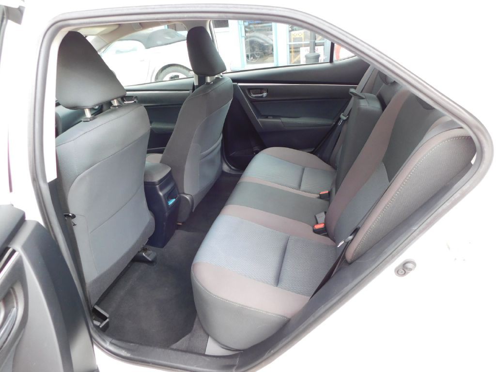 2018 Toyota Corolla Image 22