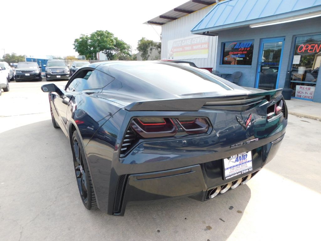 2015 Chevrolet Corvette Image 5