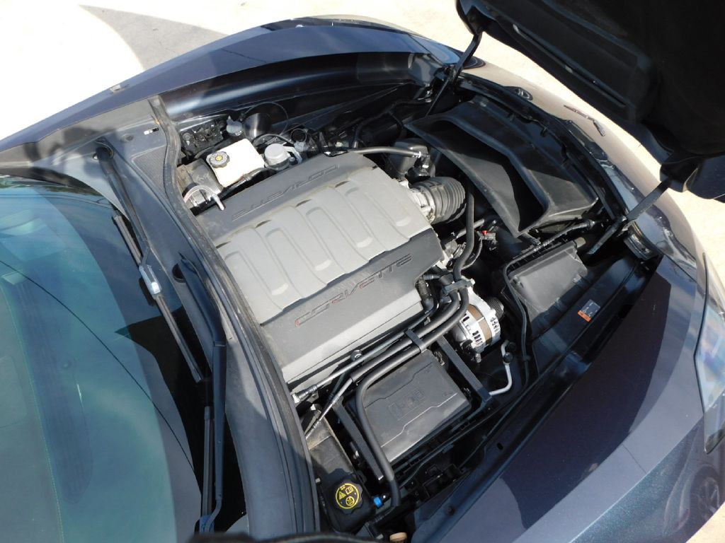 2015 Chevrolet Corvette Image 11