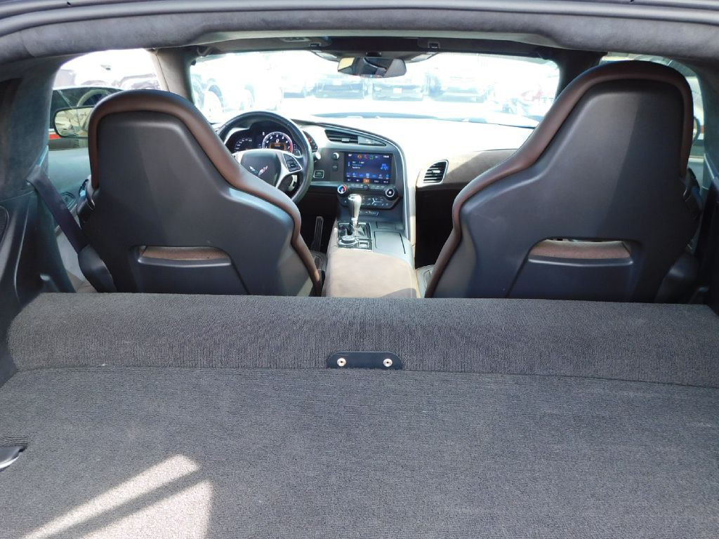 2015 Chevrolet Corvette Image 13