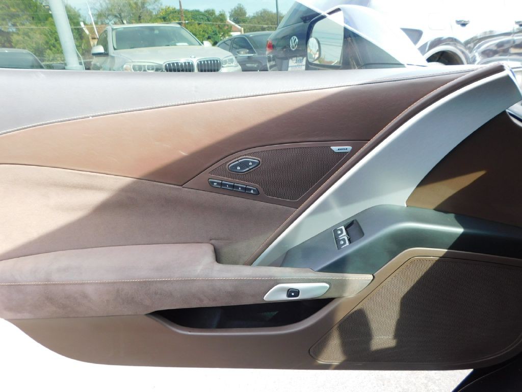 2015 Chevrolet Corvette Image 21