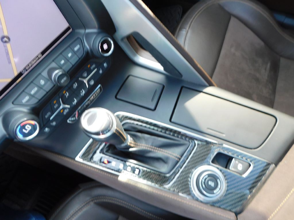 2015 Chevrolet Corvette Image 27