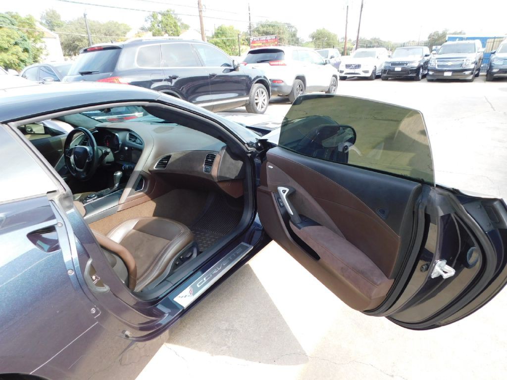 2015 Chevrolet Corvette Image 37