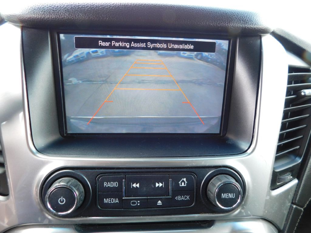 2015 Chevrolet Suburban Image 36