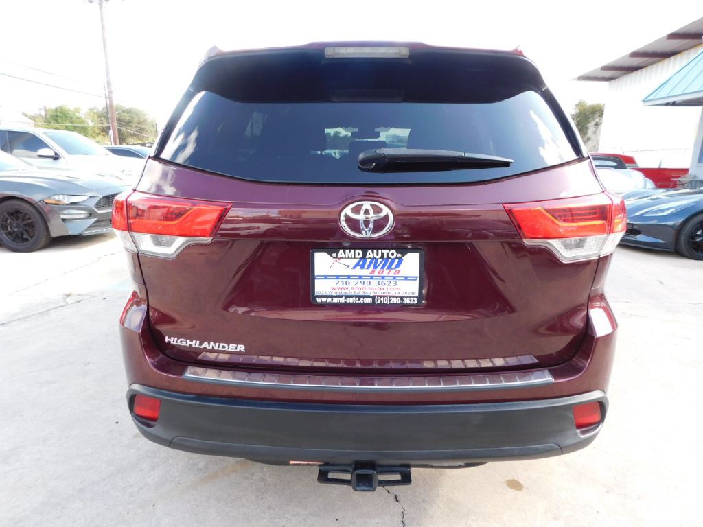 2019 Toyota Highlander Image 6