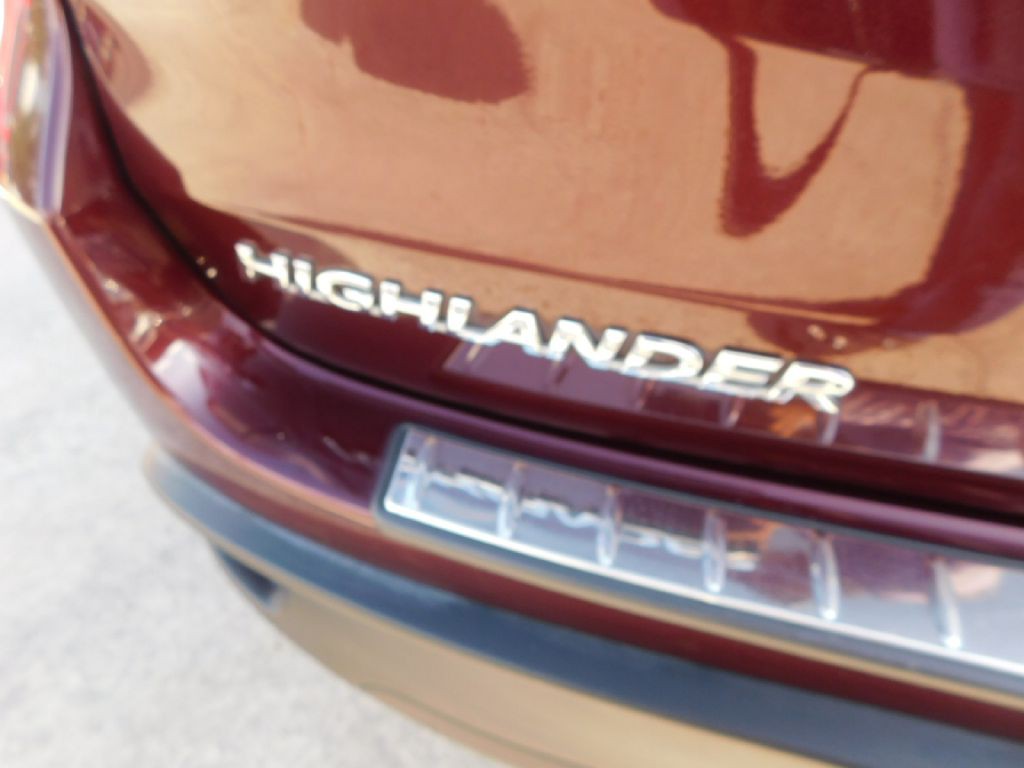 2019 Toyota Highlander Image 12