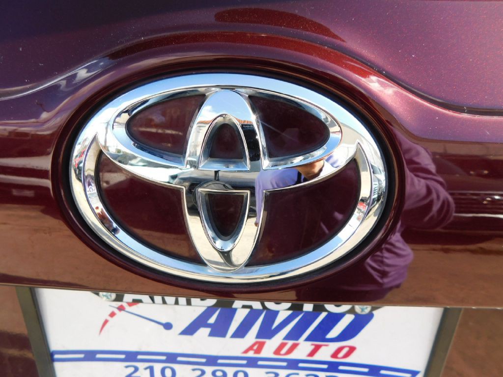 2019 Toyota Highlander Image 13