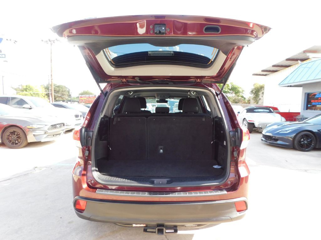 2019 Toyota Highlander Image 19