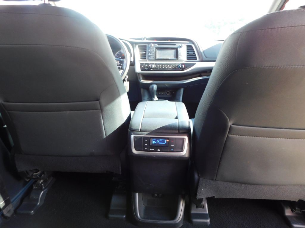2019 Toyota Highlander Image 44