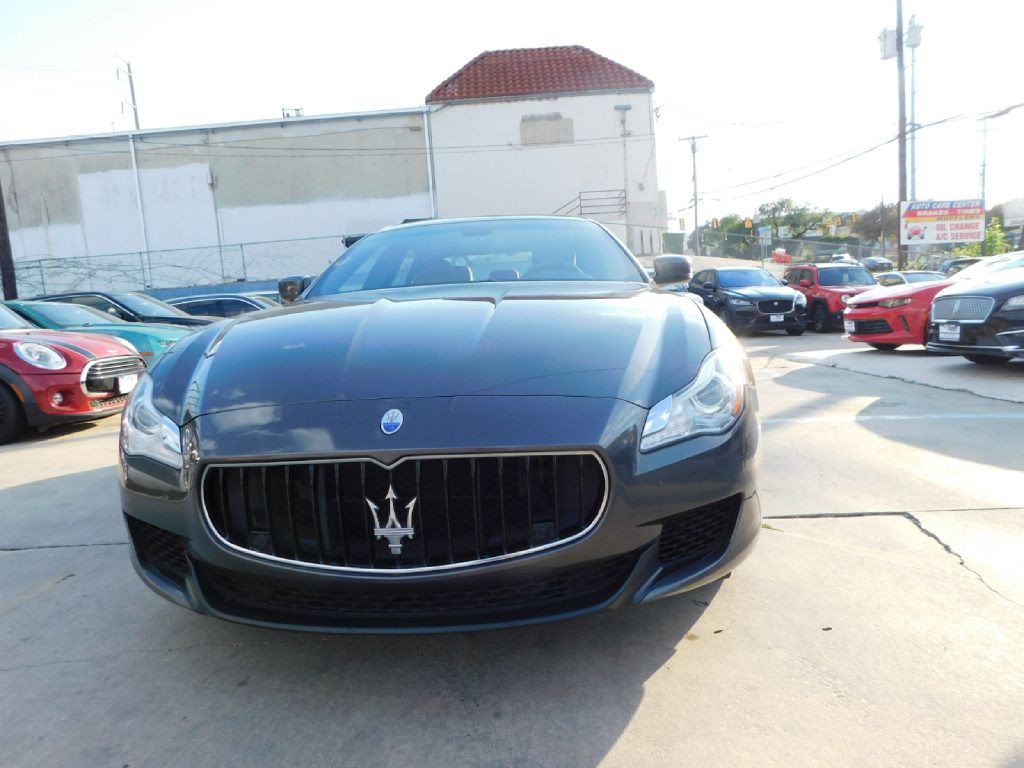 2015 Maserati Quattroporte Image 2
