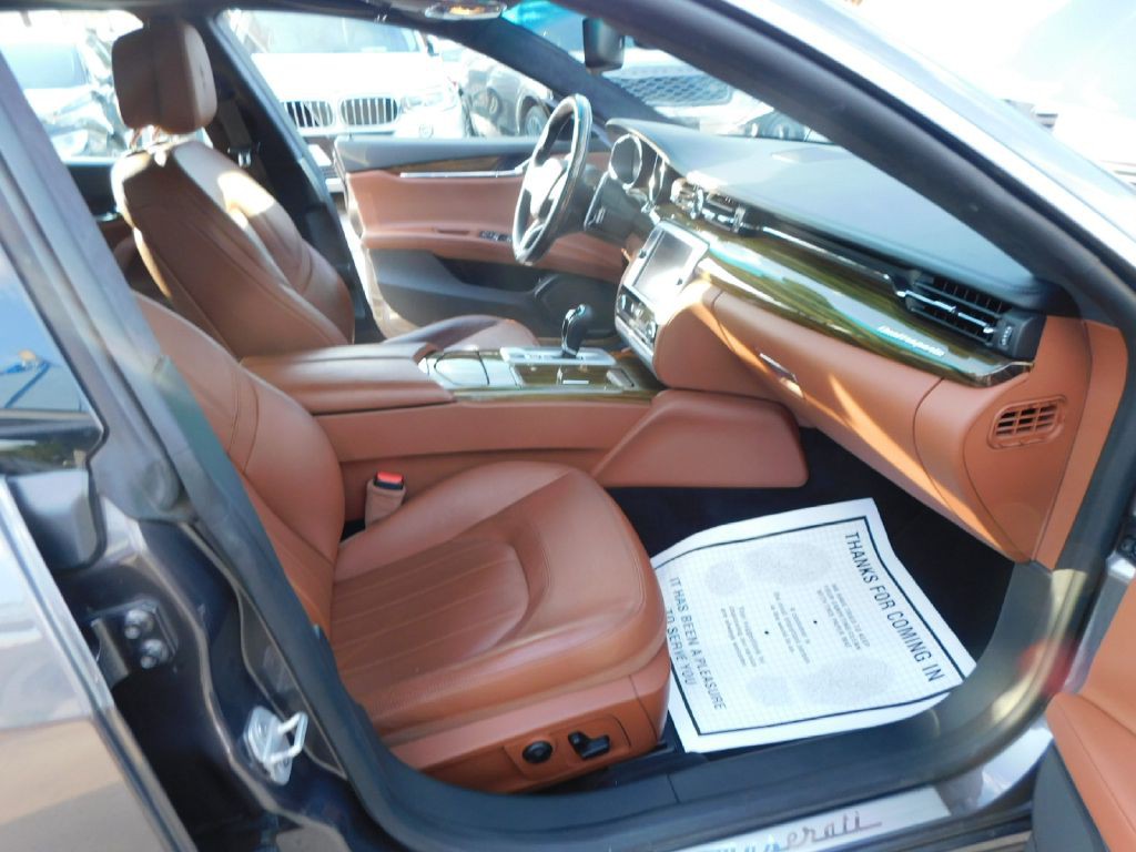 2015 Maserati Quattroporte Image 14