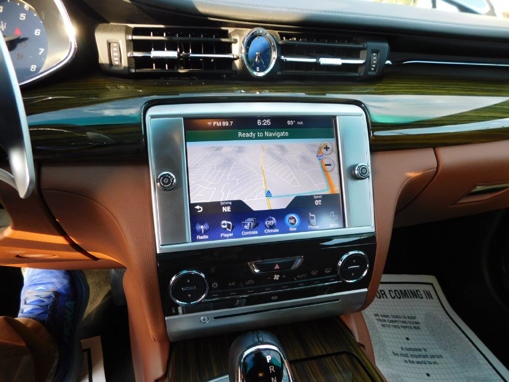 2015 Maserati Quattroporte Image 21