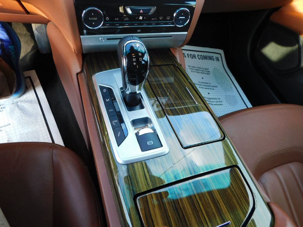 2015 Maserati Quattroporte Image 22