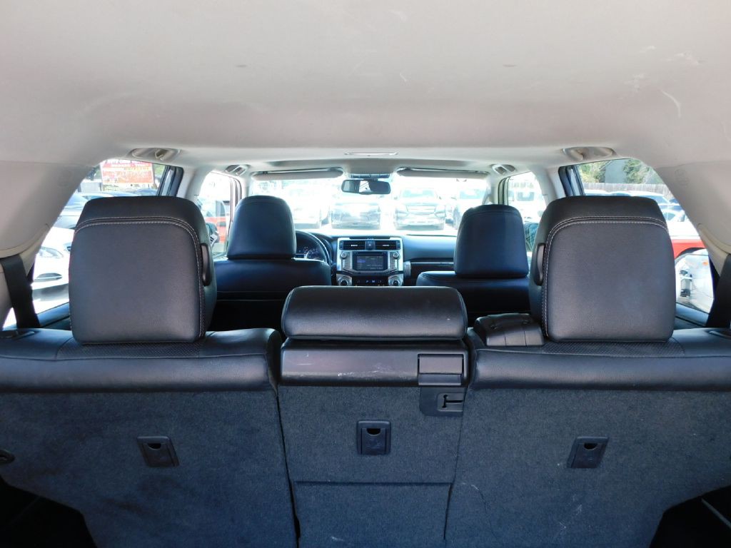 2014 Toyota 4Runner Image 17