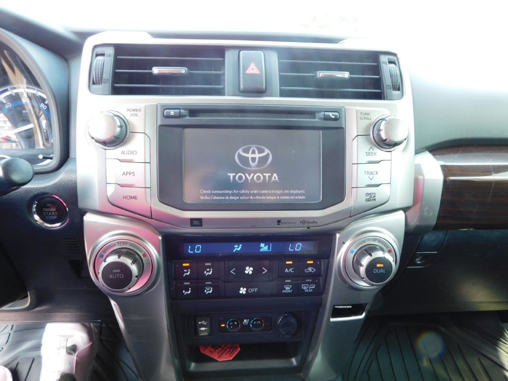 2014 Toyota 4Runner Image 33