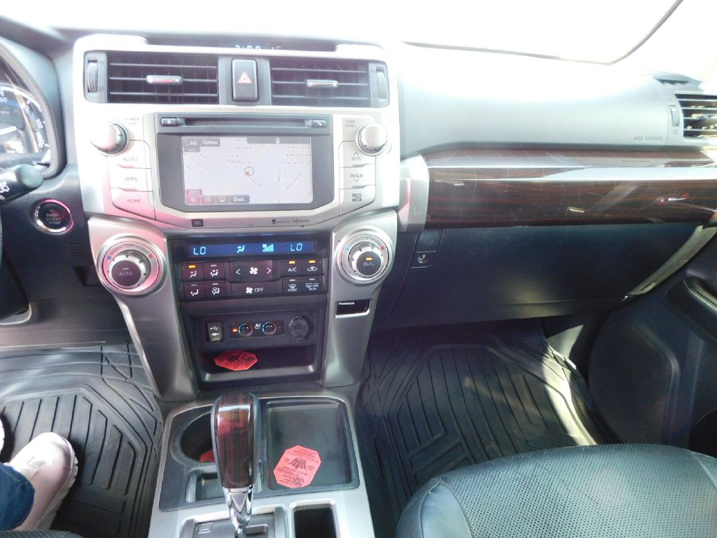 2014 Toyota 4Runner Image 36