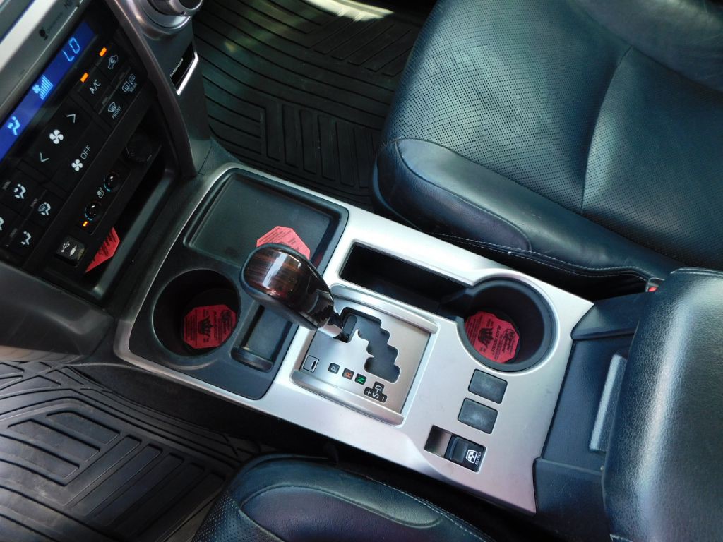 2014 Toyota 4Runner Image 37