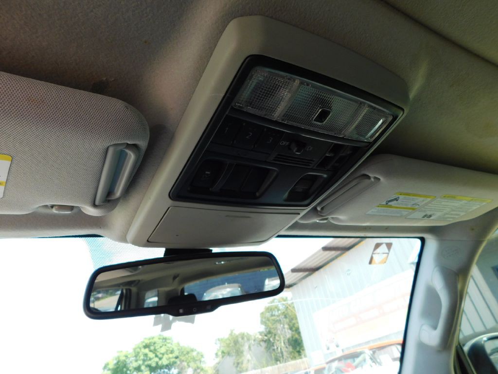 2014 Toyota 4Runner Image 40
