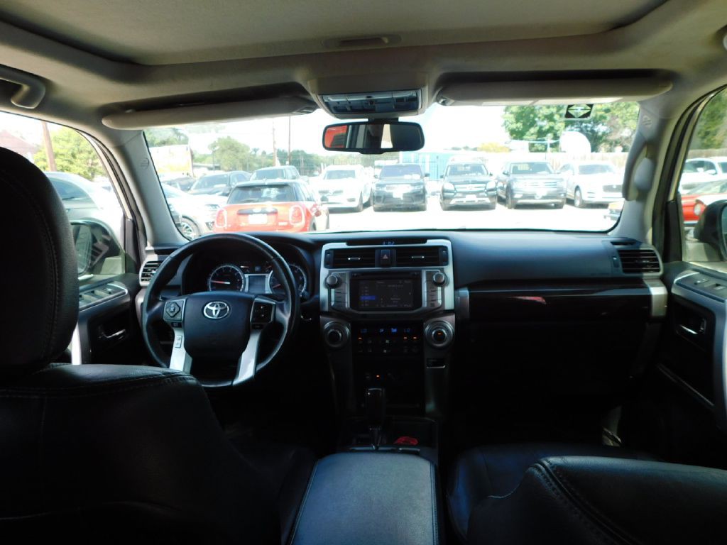 2014 Toyota 4Runner Image 43