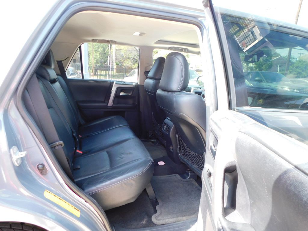 2014 Toyota 4Runner Image 45