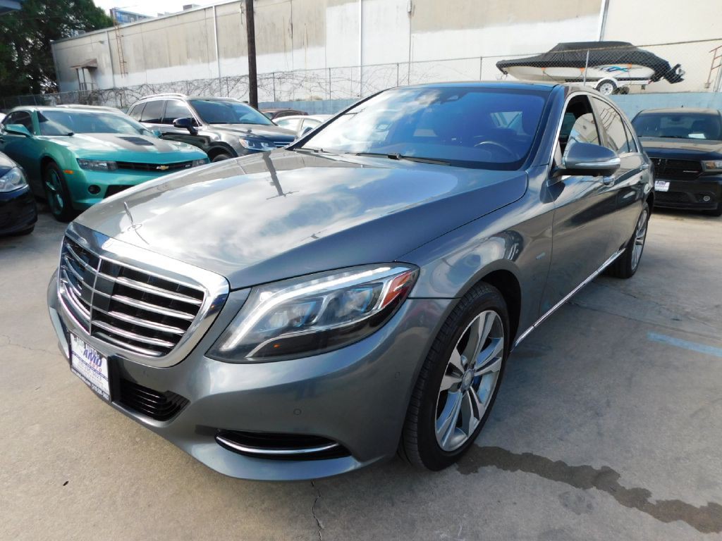 2017 Mercedes-Benz S-Class Image 3