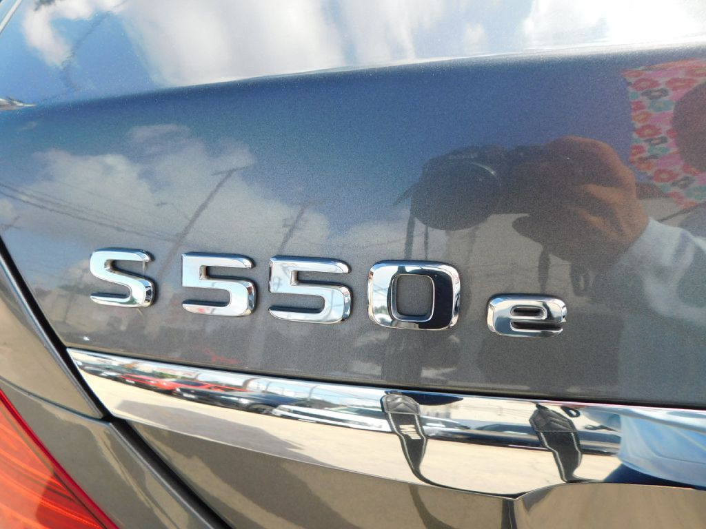 2017 Mercedes-Benz S-Class Image 12