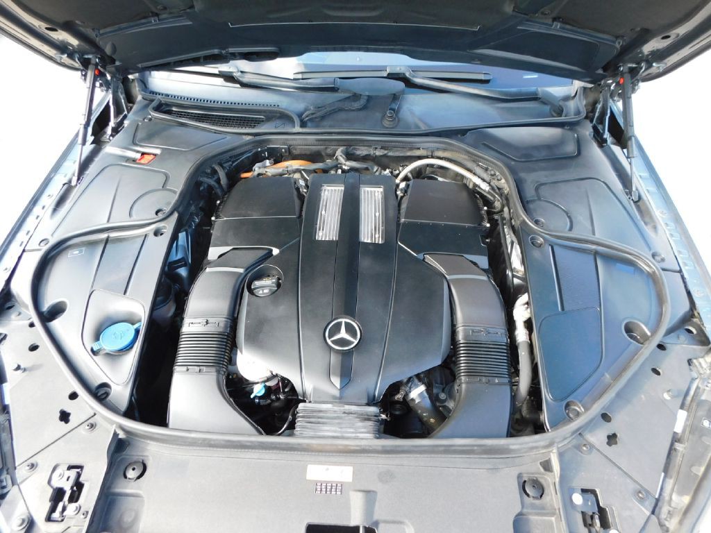 2017 Mercedes-Benz S-Class Image 16