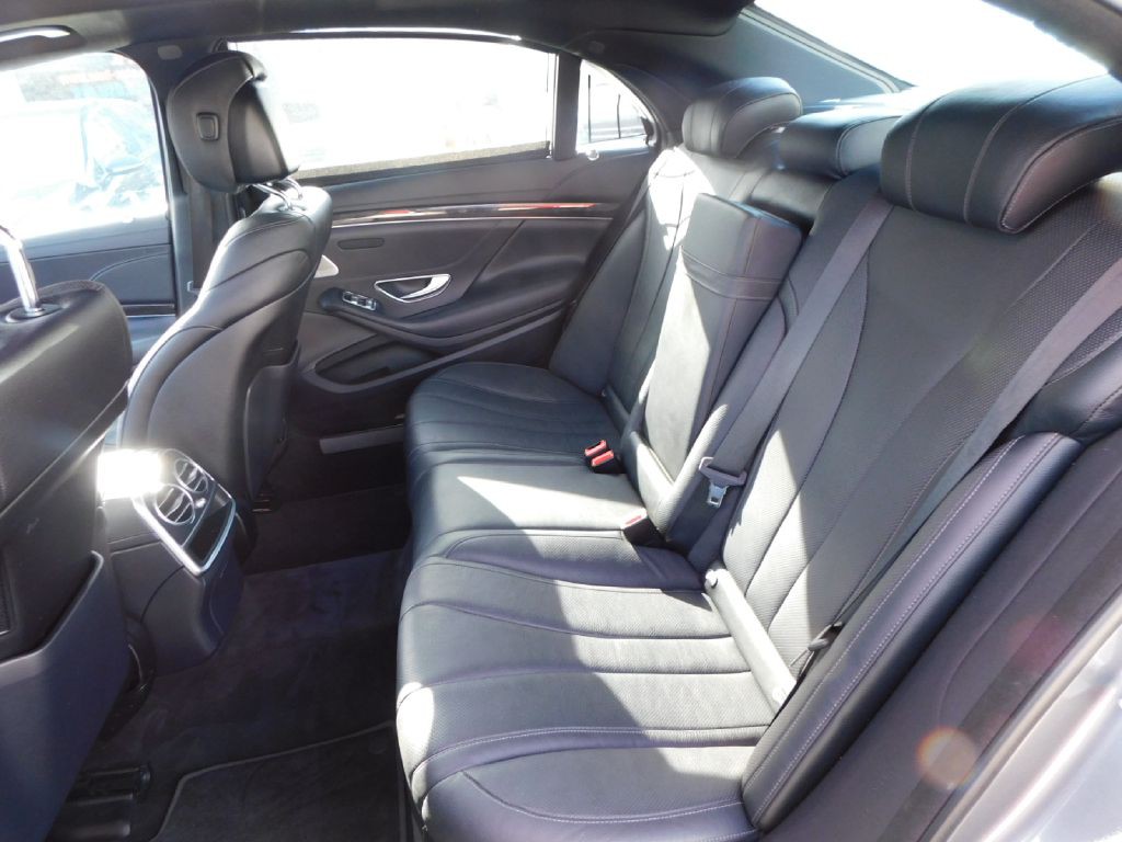 2017 Mercedes-Benz S-Class Image 25