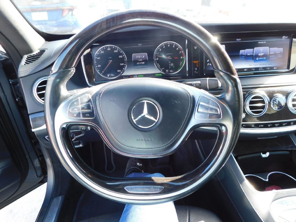 2017 Mercedes-Benz S-Class Image 27