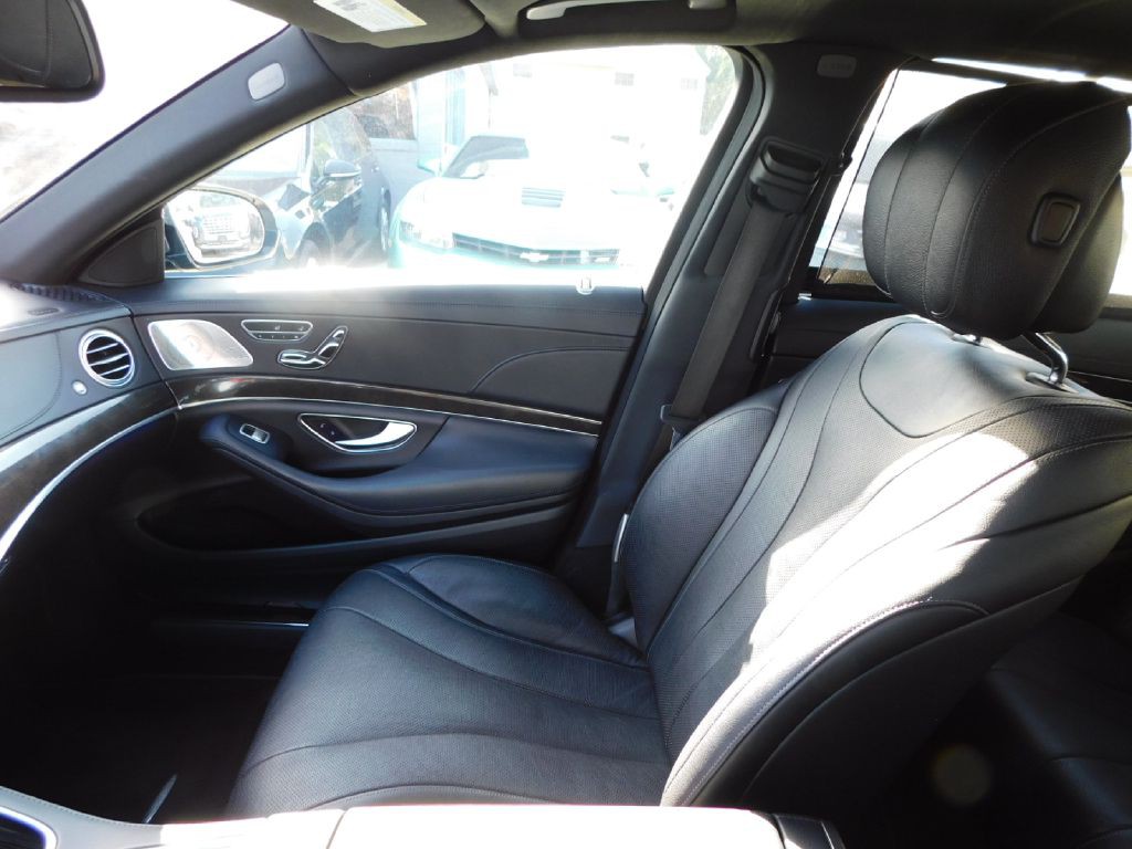 2017 Mercedes-Benz S-Class Image 39