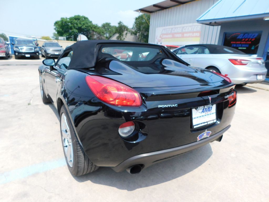 2007 Pontiac Solstice Image 5