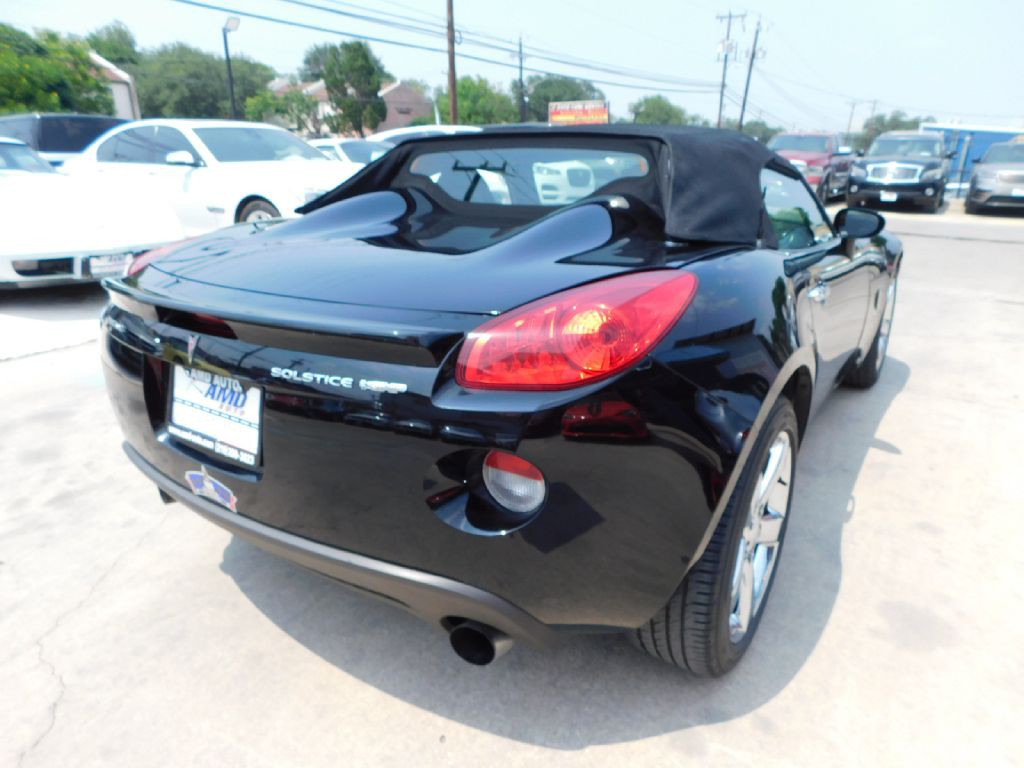 2007 Pontiac Solstice Image 7