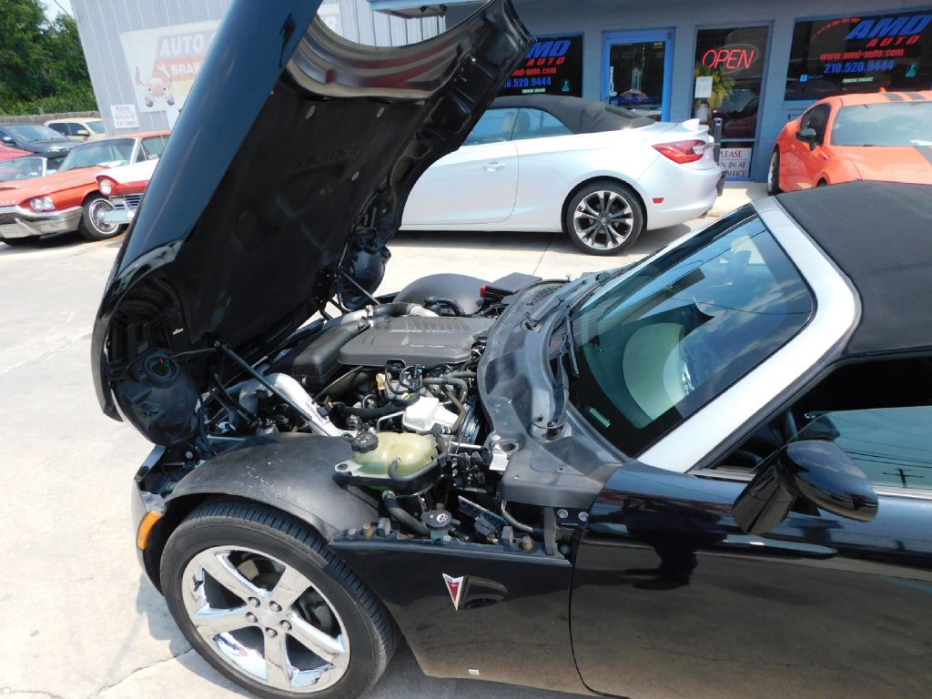 2007 Pontiac Solstice Image 13