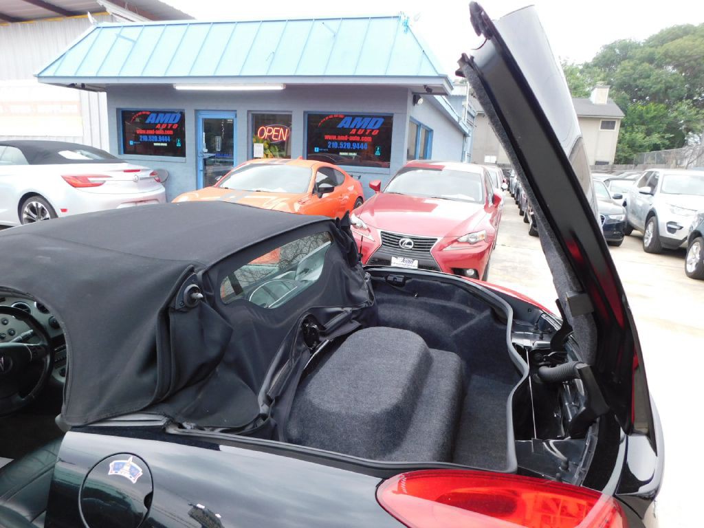 2007 Pontiac Solstice Image 31