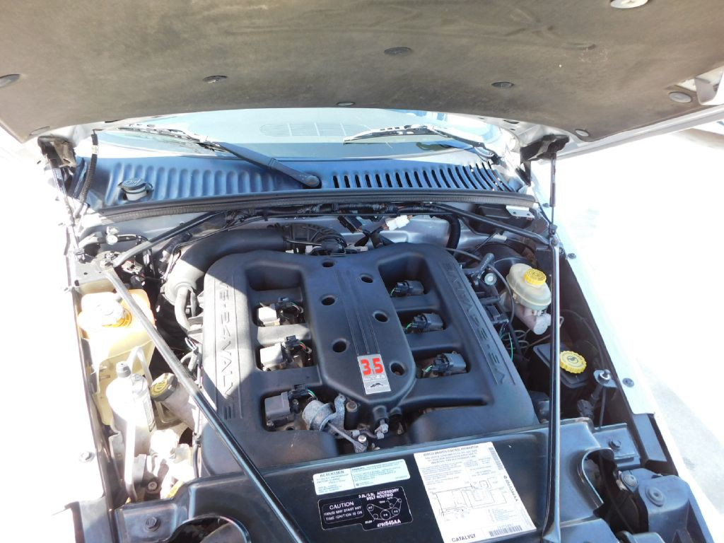 2000 Plymouth Prowler Image 10