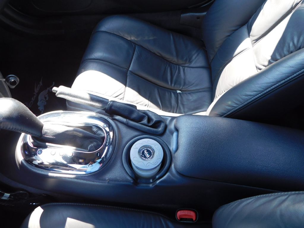 2000 Plymouth Prowler Image 22