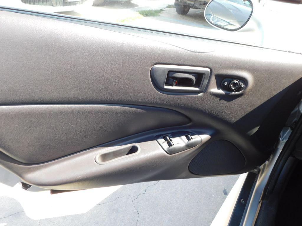 2000 Plymouth Prowler Image 24