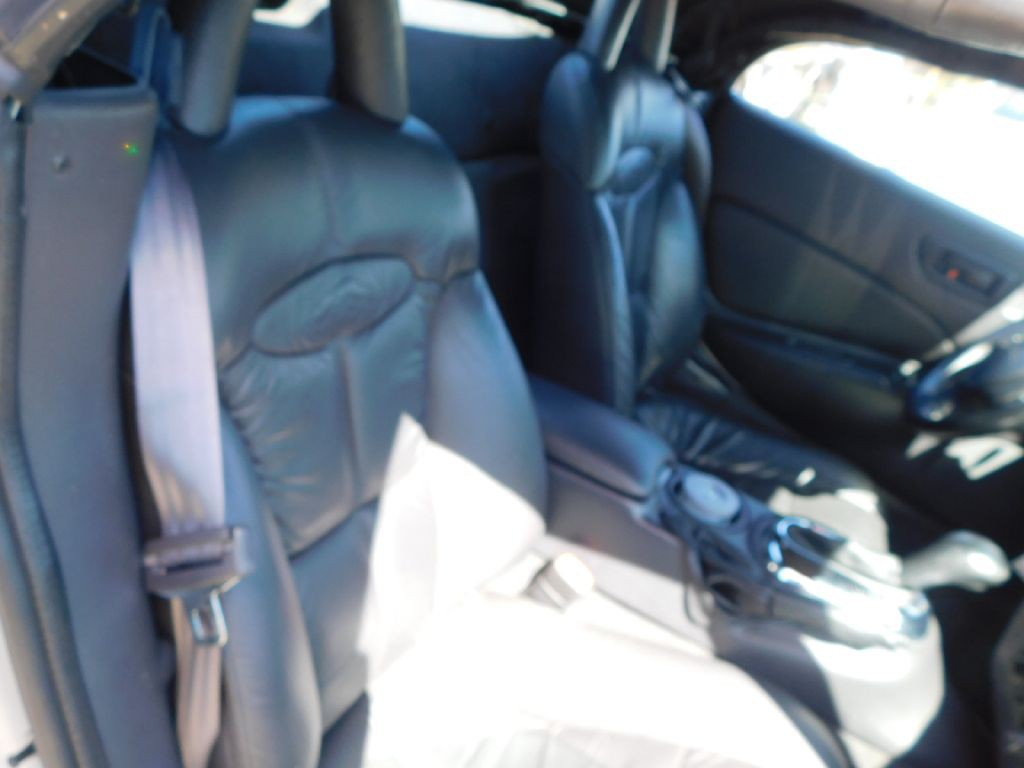 2000 Plymouth Prowler Image 27