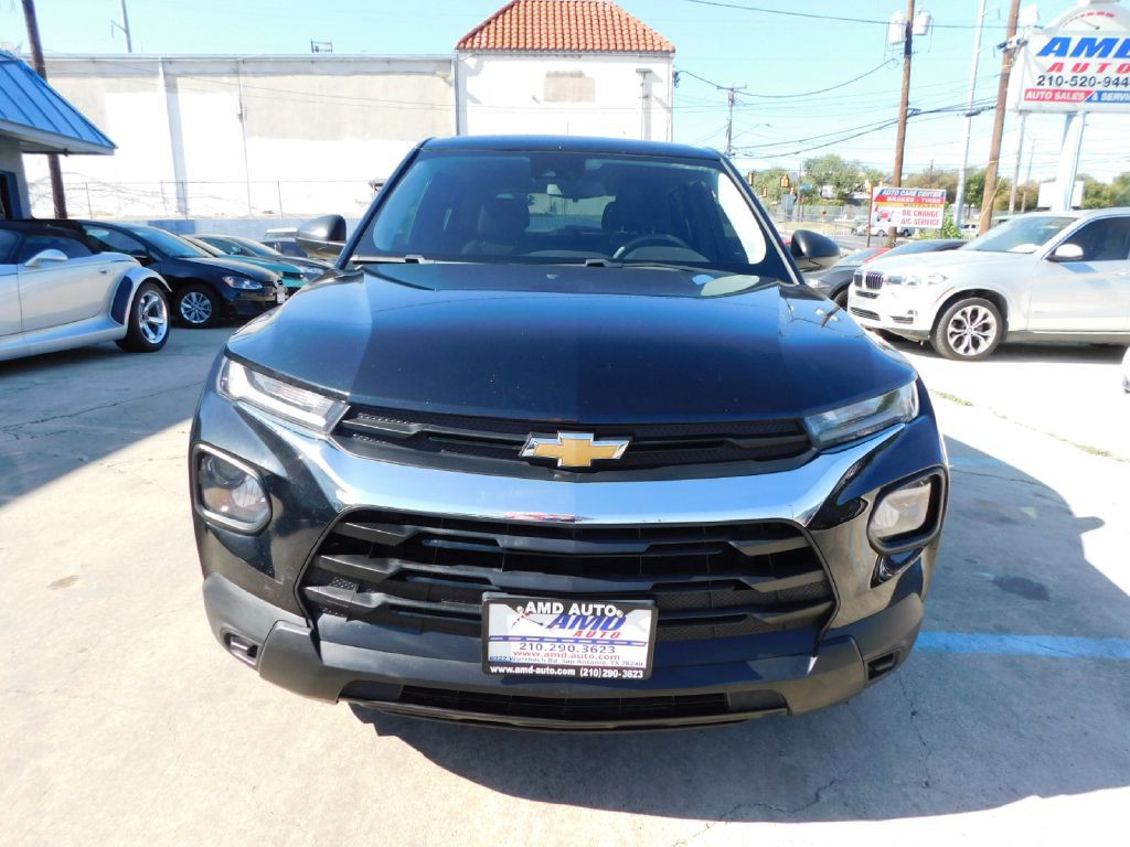 2021 Chevrolet Trailblazer Image 2